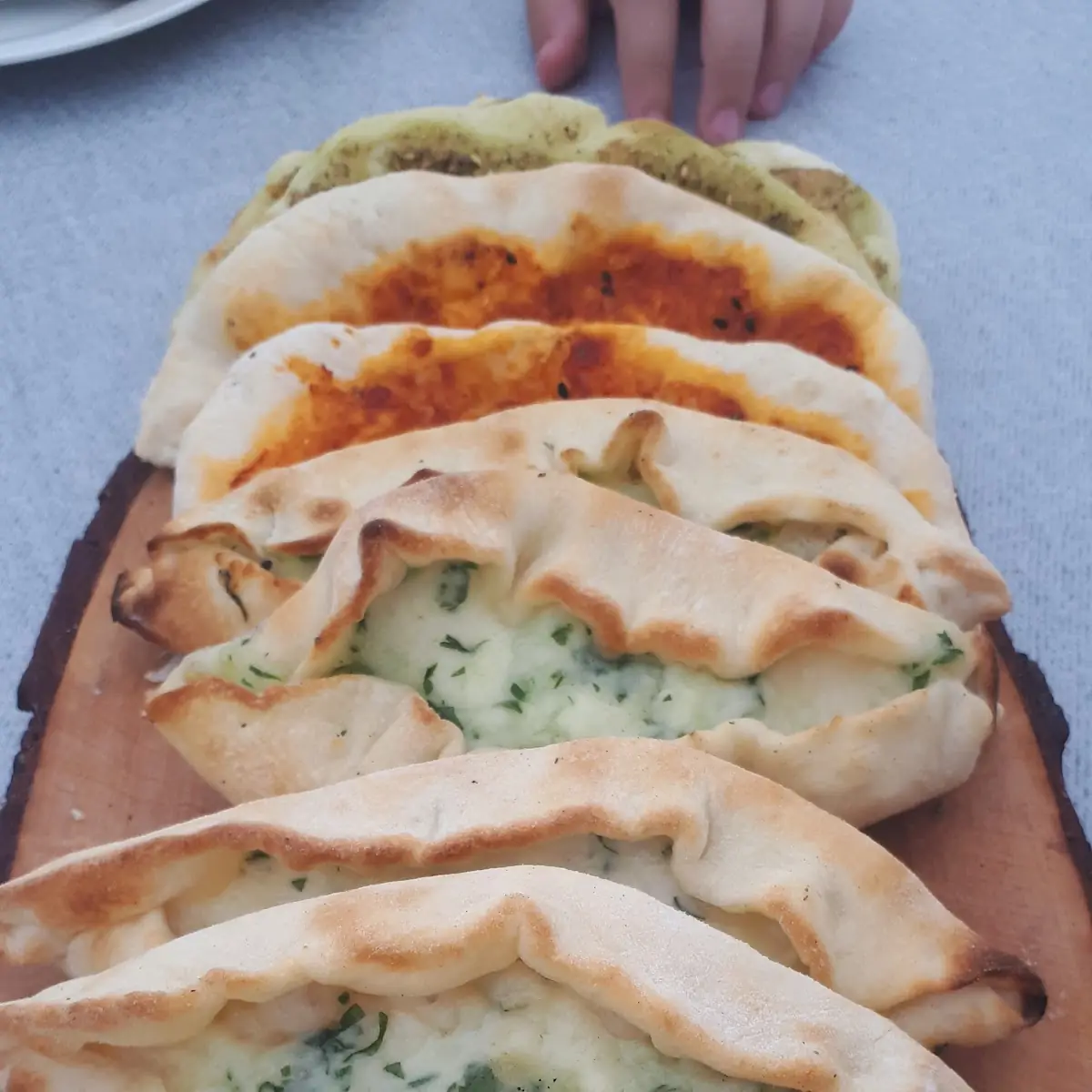معجنات سورية, Abu Samra Restaurant (مطعم ابو سمره)